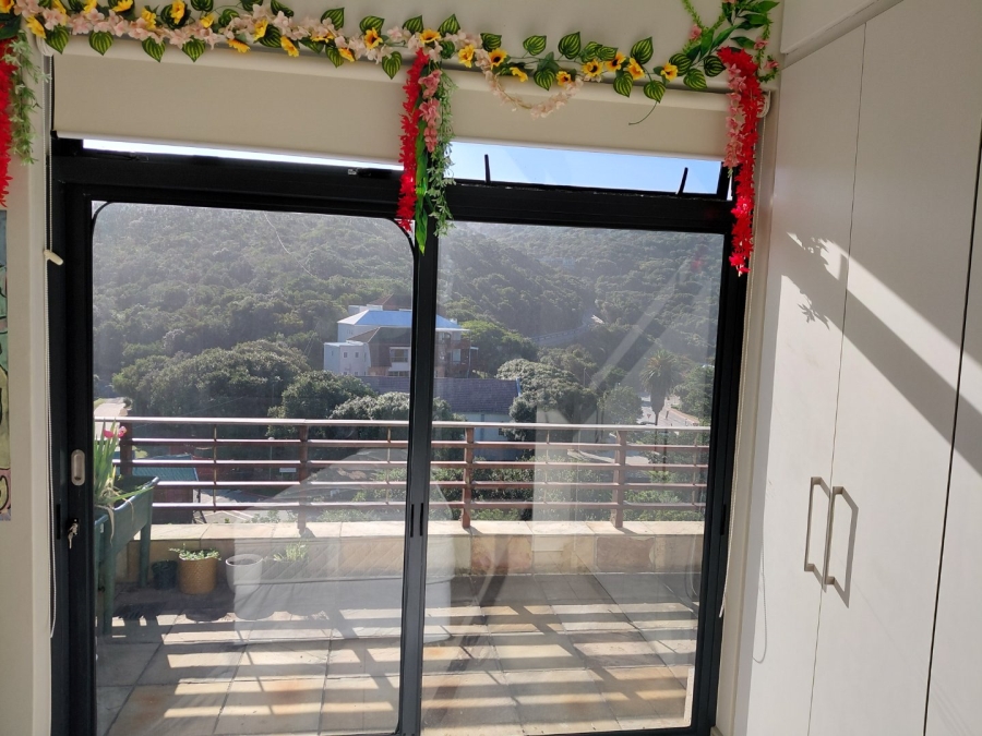 2 Bedroom Property for Sale in Herolds Bay Western Cape